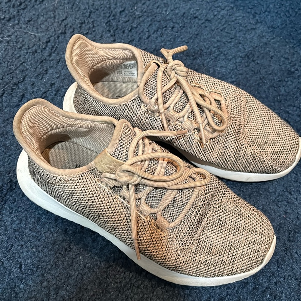 Size 6.5 adidas shoe